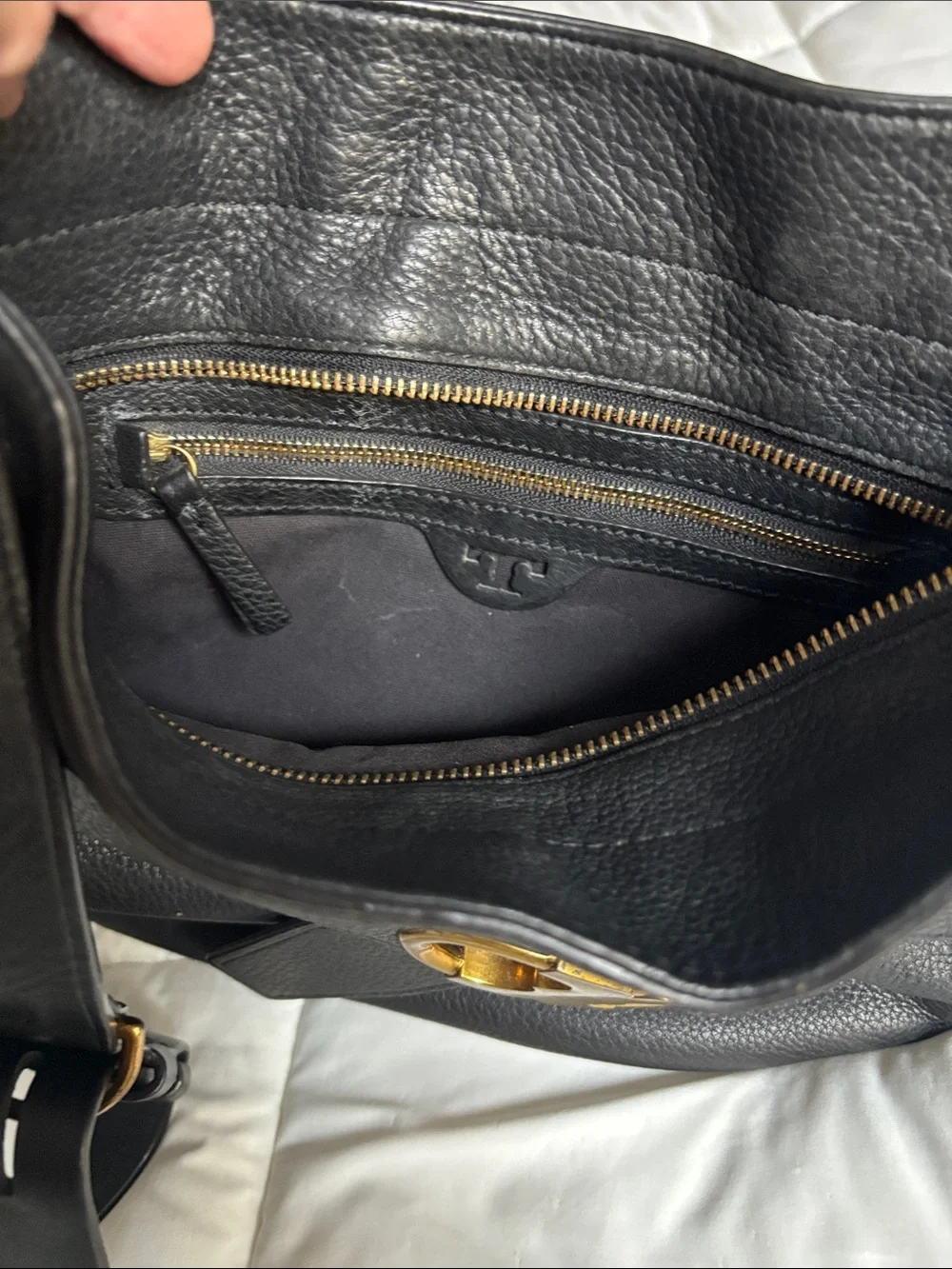 Tory Burch Gemini Link Belted Hobo Crossbody